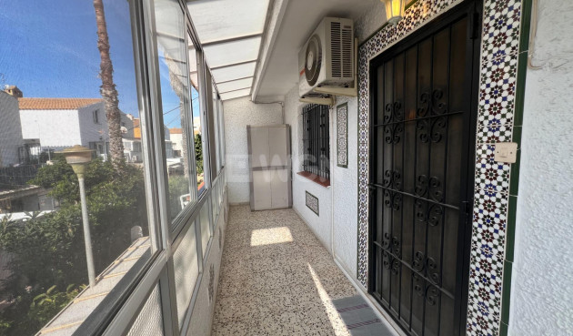 Resale - Bungalow - Torrevieja - Calas Blanca