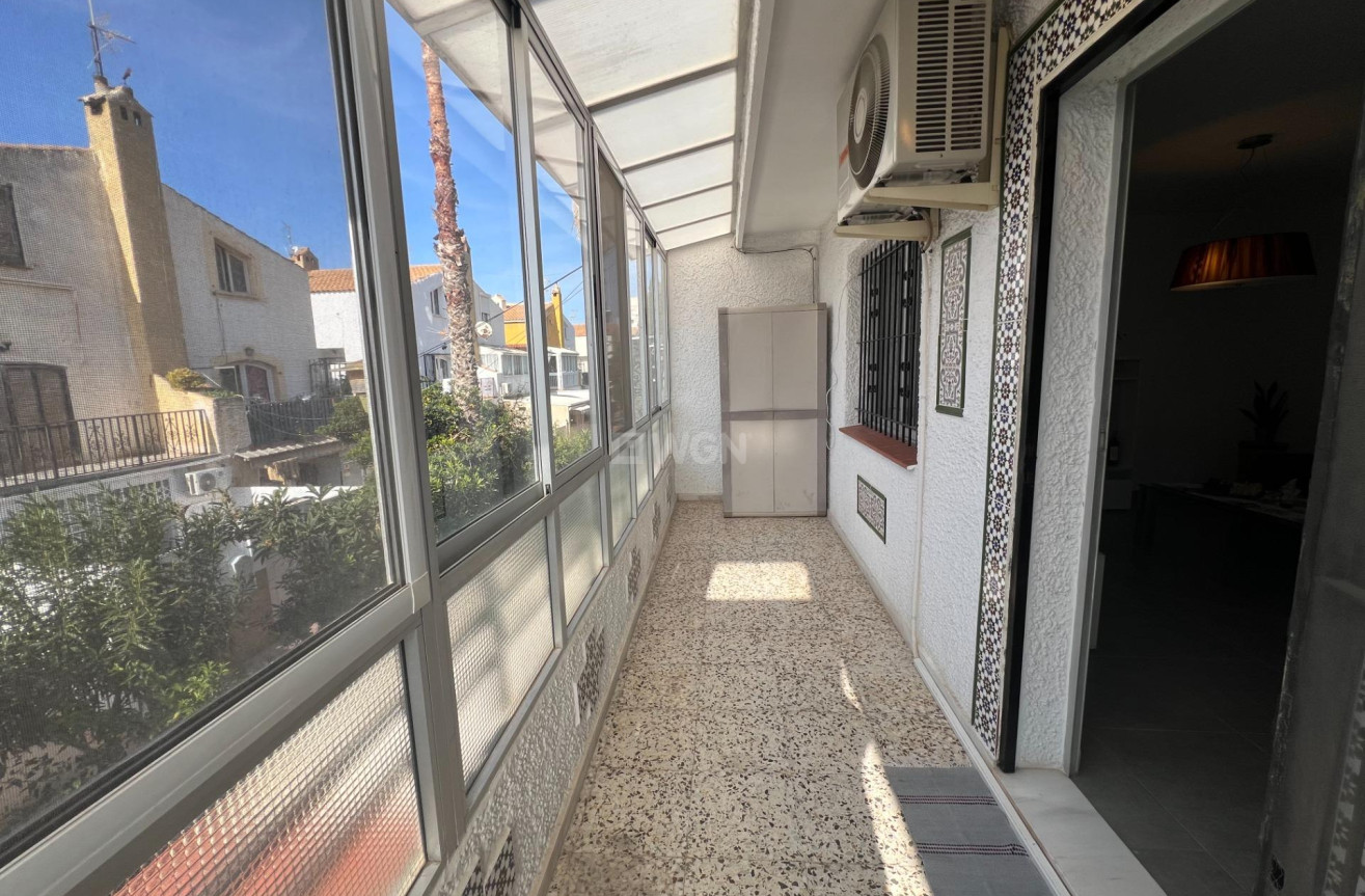 Resale - Bungalow - Torrevieja - Calas Blanca