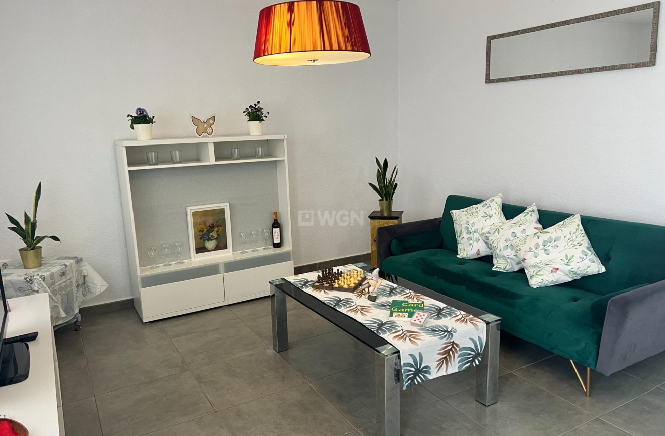 Resale - Bungalow - Torrevieja - Calas Blanca