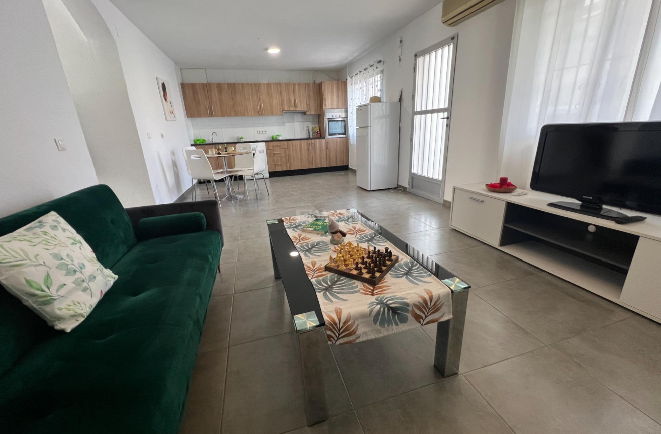 Resale - Bungalow - Torrevieja - Calas Blanca