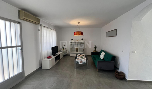 Resale - Bungalow - Torrevieja - Calas Blanca