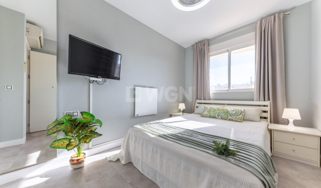 Resale - Apartment / flat - El Campello - Campello Playa