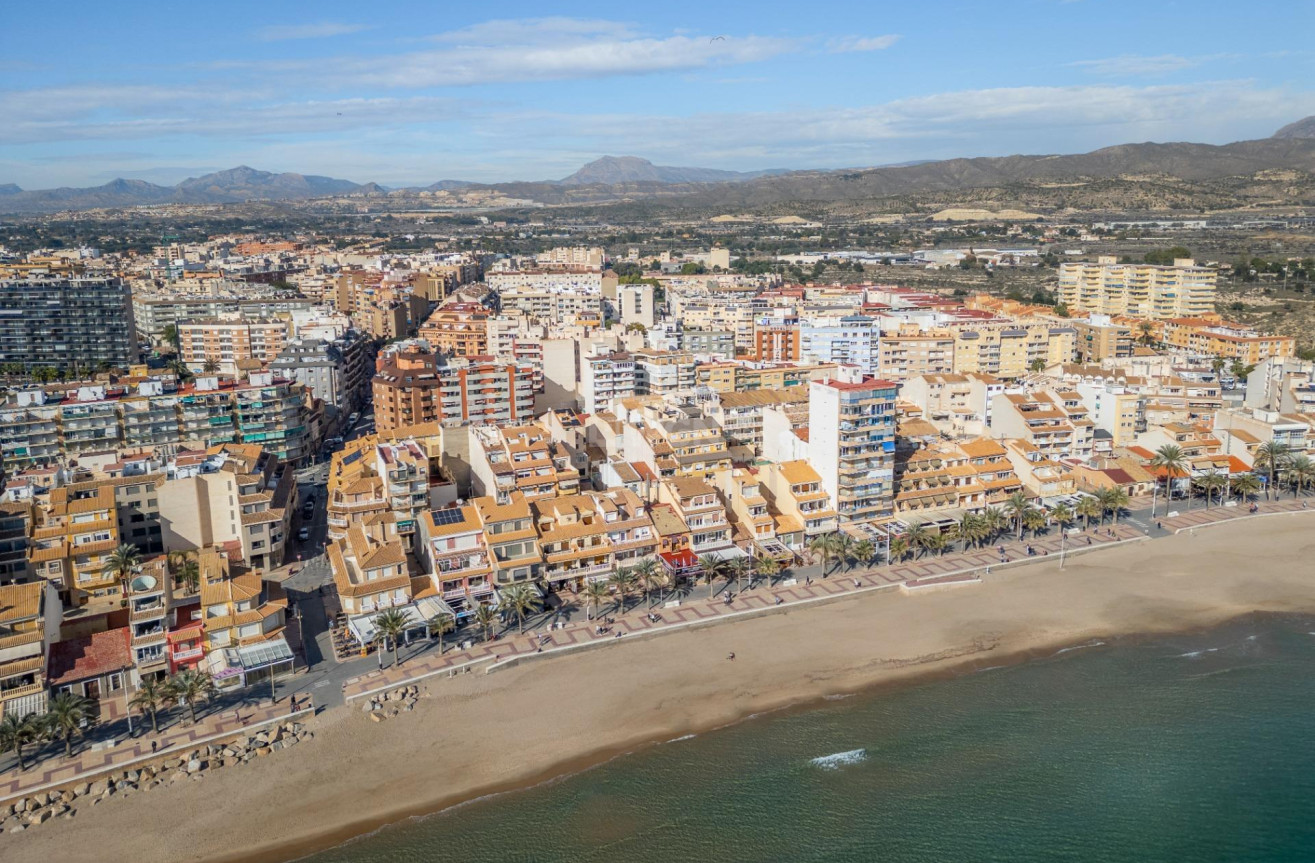 Resale - Apartment / flat - El Campello - Campello Playa