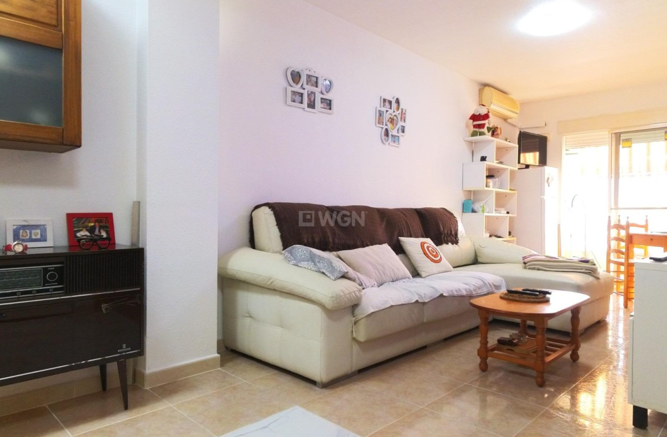 Reventa - Apartamento / piso - Torrevieja - Centro