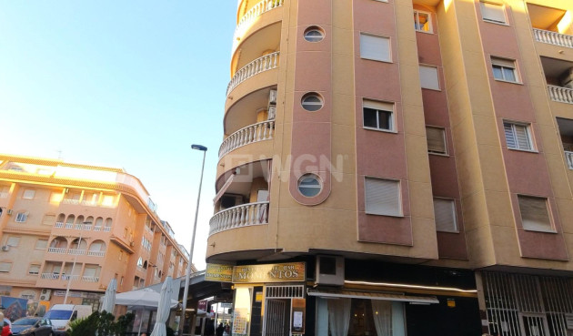 Reventa - Apartamento / piso - Torrevieja - Centro