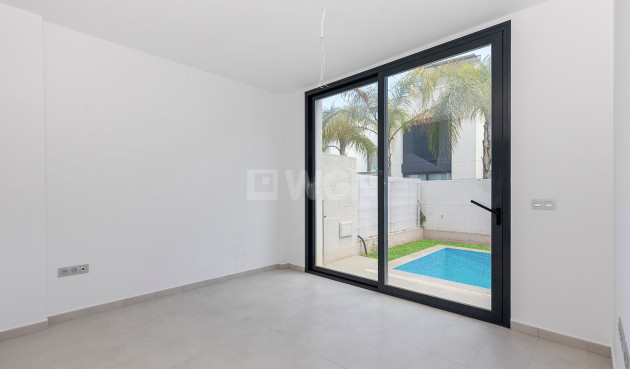 Resale - Villa - Torrevieja - Costa Blanca