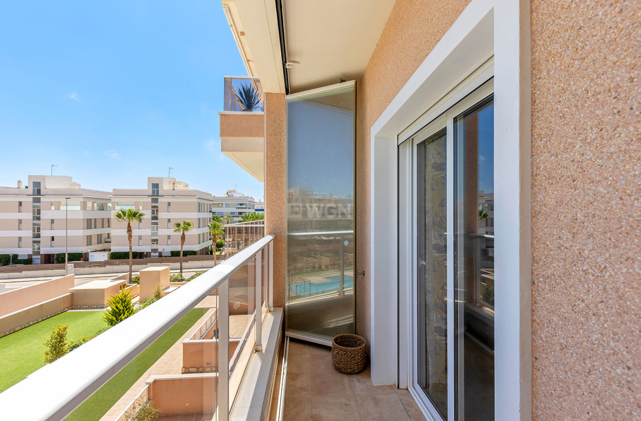 Resale - Apartment / flat - Torrevieja - Costa Blanca