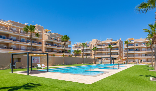 Resale - Apartment / flat - Torrevieja - Costa Blanca