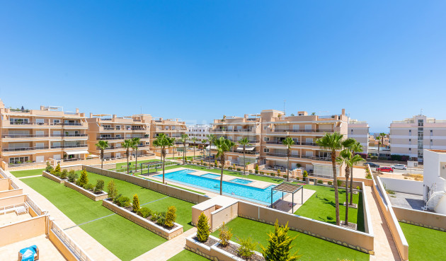 Resale - Apartment / flat - Torrevieja - Costa Blanca