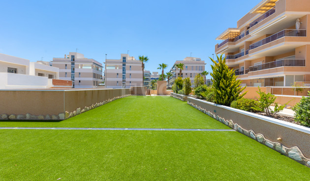 Resale - Apartment / flat - Torrevieja - Costa Blanca