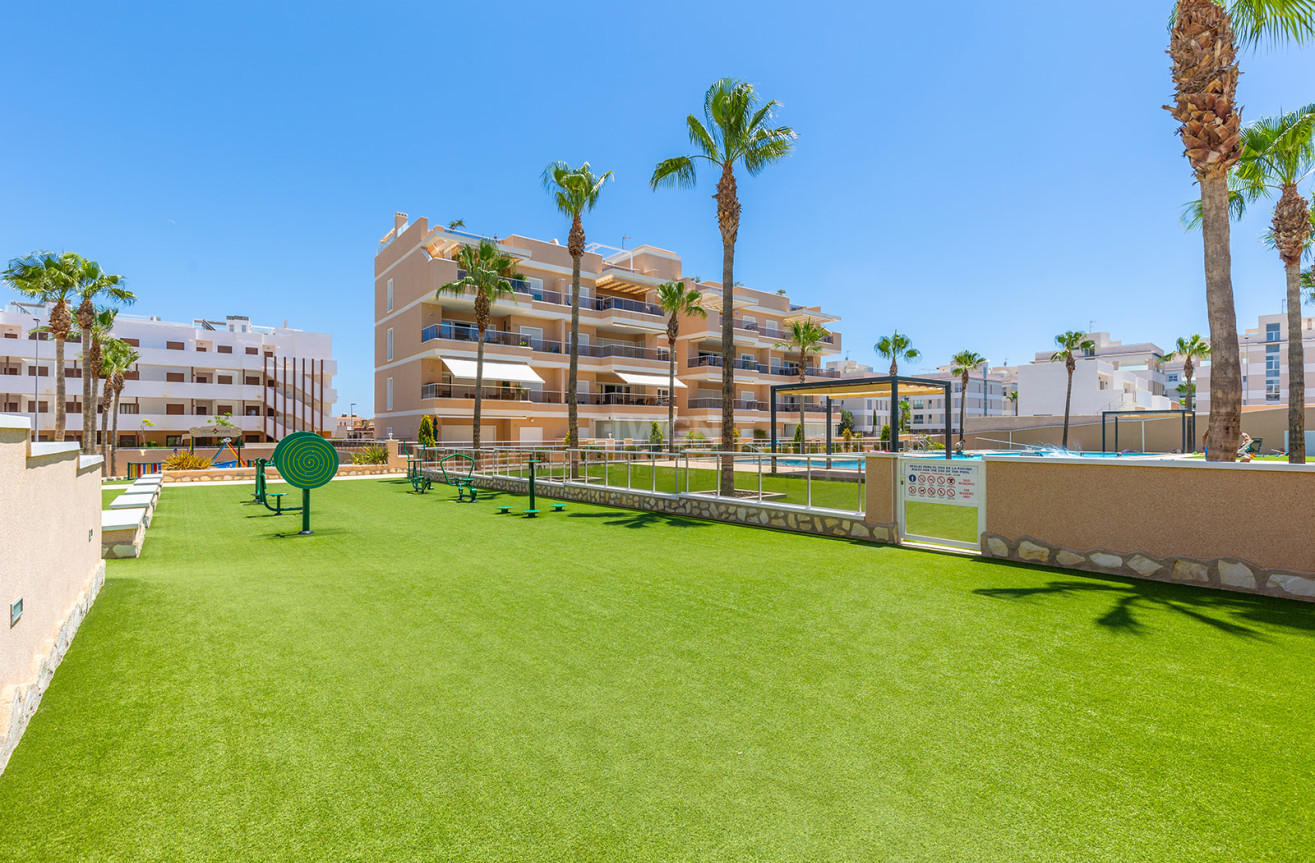 Resale - Apartment / flat - Torrevieja - Costa Blanca