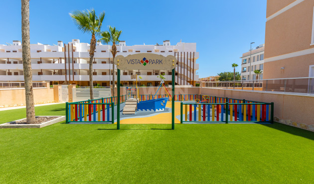 Resale - Apartment / flat - Torrevieja - Costa Blanca