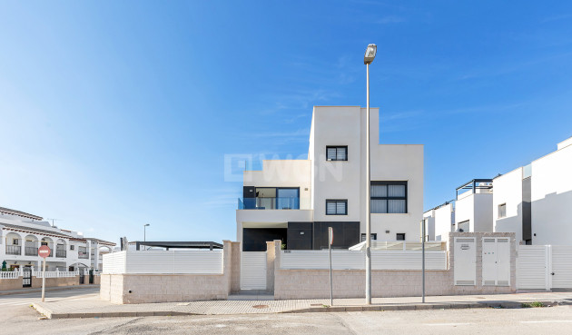 Reventa - Villa - Torrevieja - Costa Blanca