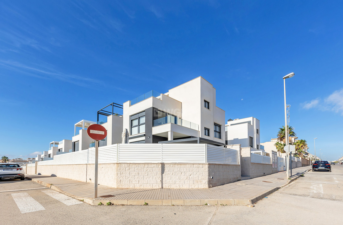 Reventa - Villa - Torrevieja - Costa Blanca