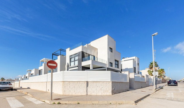 Reventa - Villa - Torrevieja - Costa Blanca