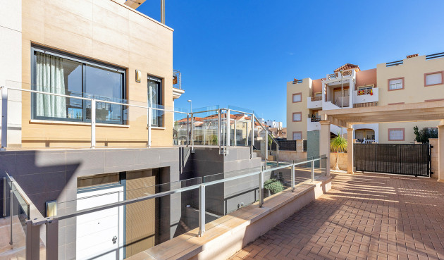 Reventa - Villa - Torrevieja - Costa Blanca