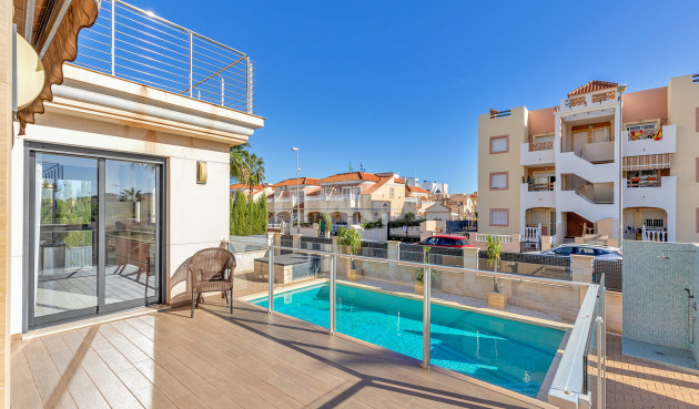 Reventa - Villa - Torrevieja - Costa Blanca