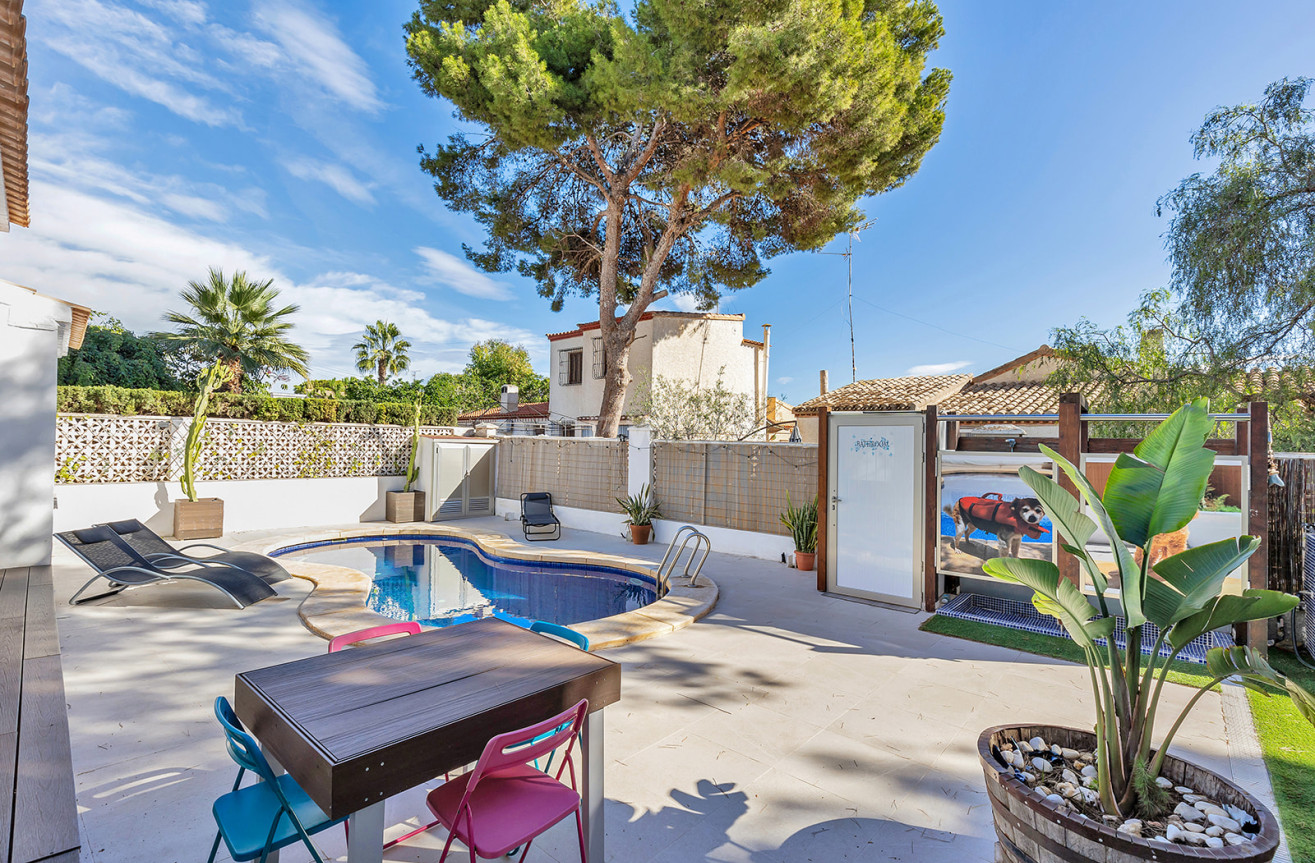 Odsprzedaż - Villa - Torrevieja - Costa Blanca