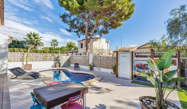 Odsprzedaż - Villa - Torrevieja - Costa Blanca