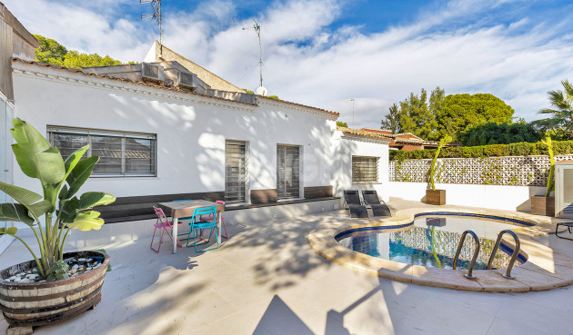 Odsprzedaż - Villa - Torrevieja - Costa Blanca