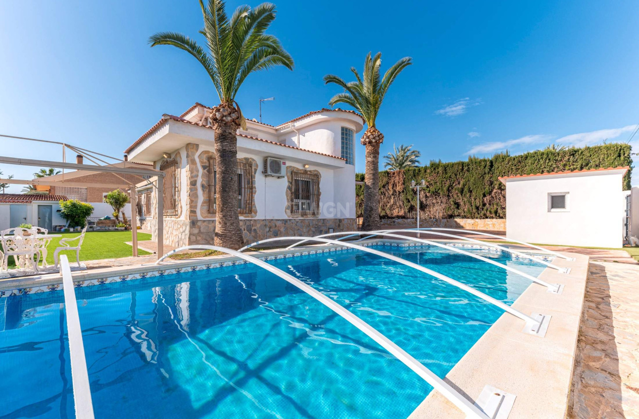 Reventa - Villa - San Juan de Alicante - La Font