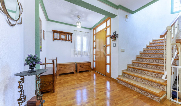 Reventa - Villa - San Juan de Alicante - La Font