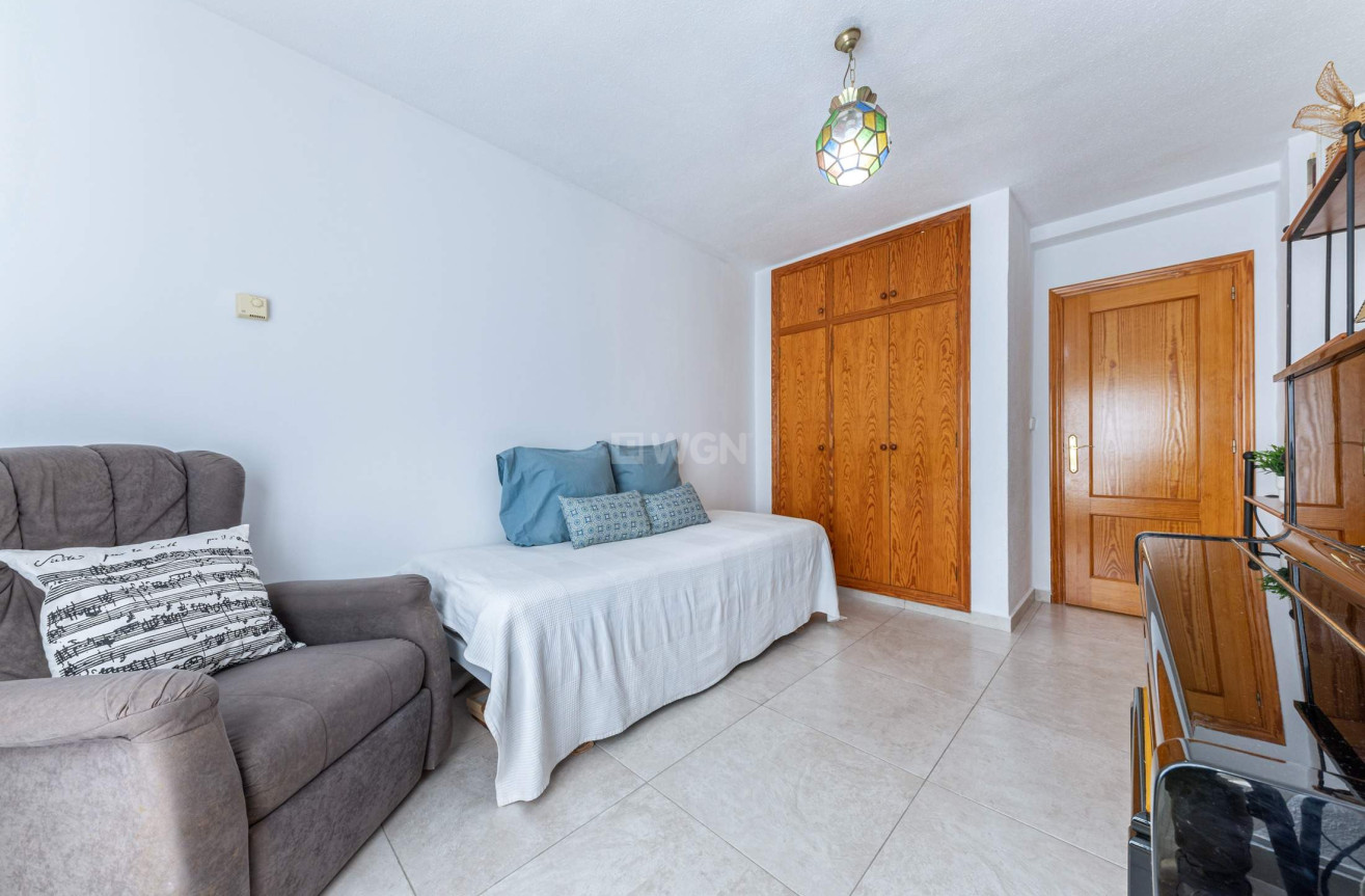 Reventa - Villa - San Juan de Alicante - La Font