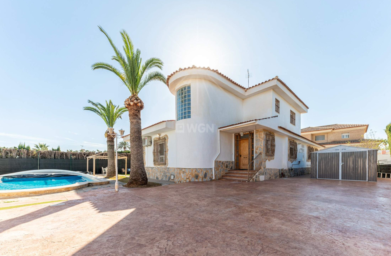 Reventa - Villa - San Juan de Alicante - La Font