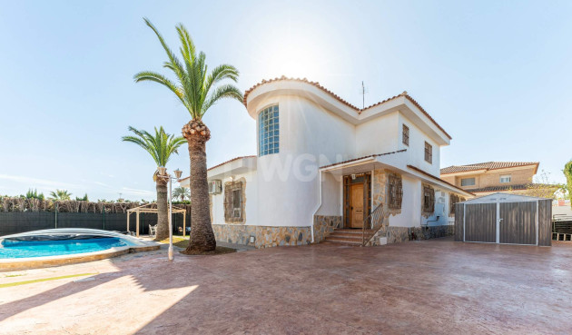 Reventa - Villa - San Juan de Alicante - La Font