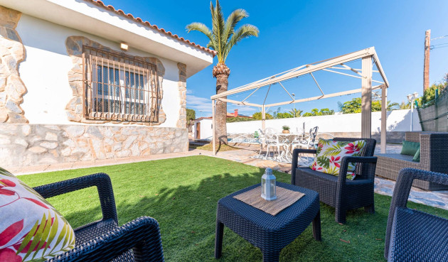 Reventa - Villa - San Juan de Alicante - La Font