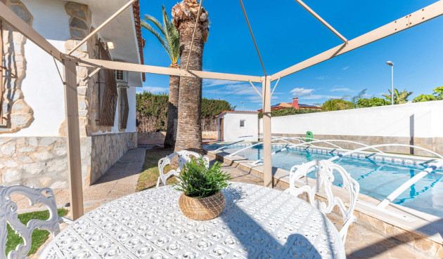 Reventa - Villa - San Juan de Alicante - La Font