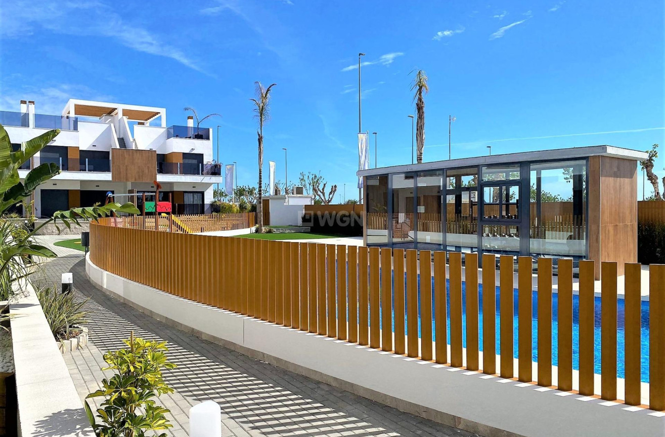 Obra nueva - Bungalow - Pilar de la Horadada - Polideportivo