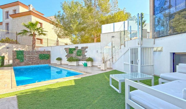 Resale - Villa - Orihuela Costa - Costa Blanca