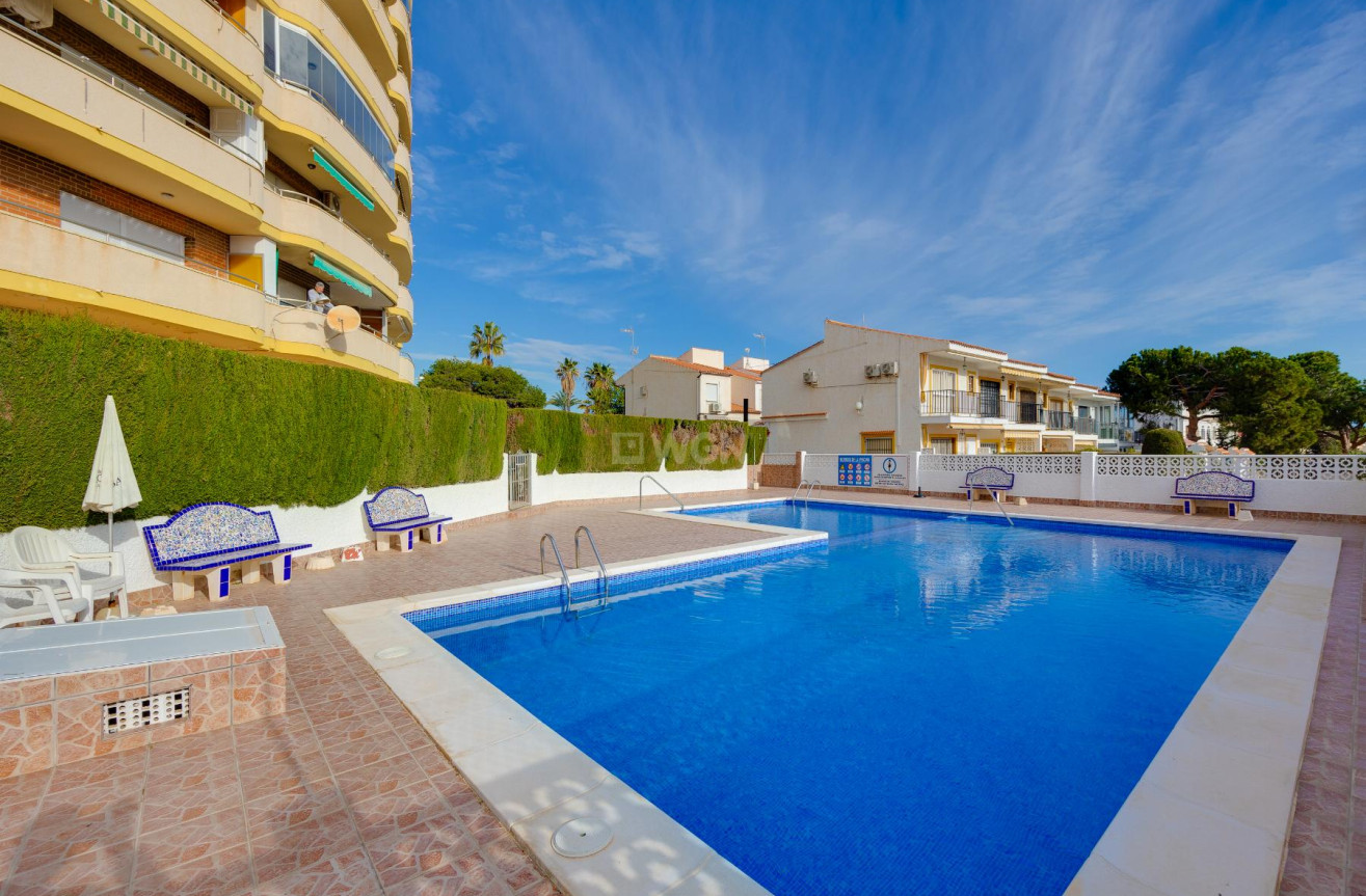 Resale - Apartment / flat - Orihuela Costa - Costa Blanca