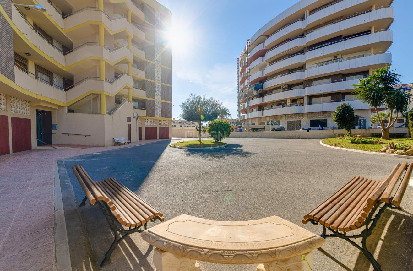 Resale - Apartment / flat - Orihuela Costa - Costa Blanca