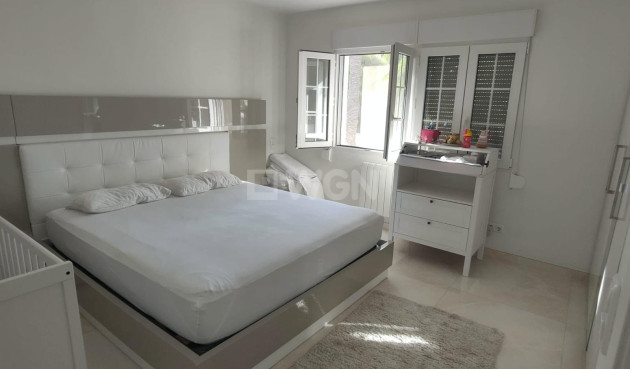 Reventa - Villa - Orihuela Costa - Costa Blanca