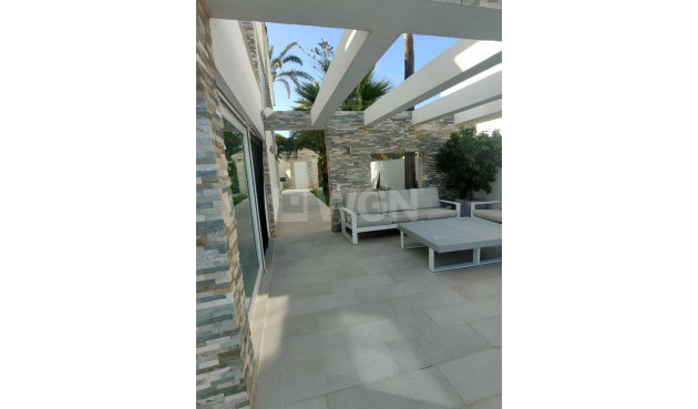 Reventa - Villa - Orihuela Costa - Costa Blanca