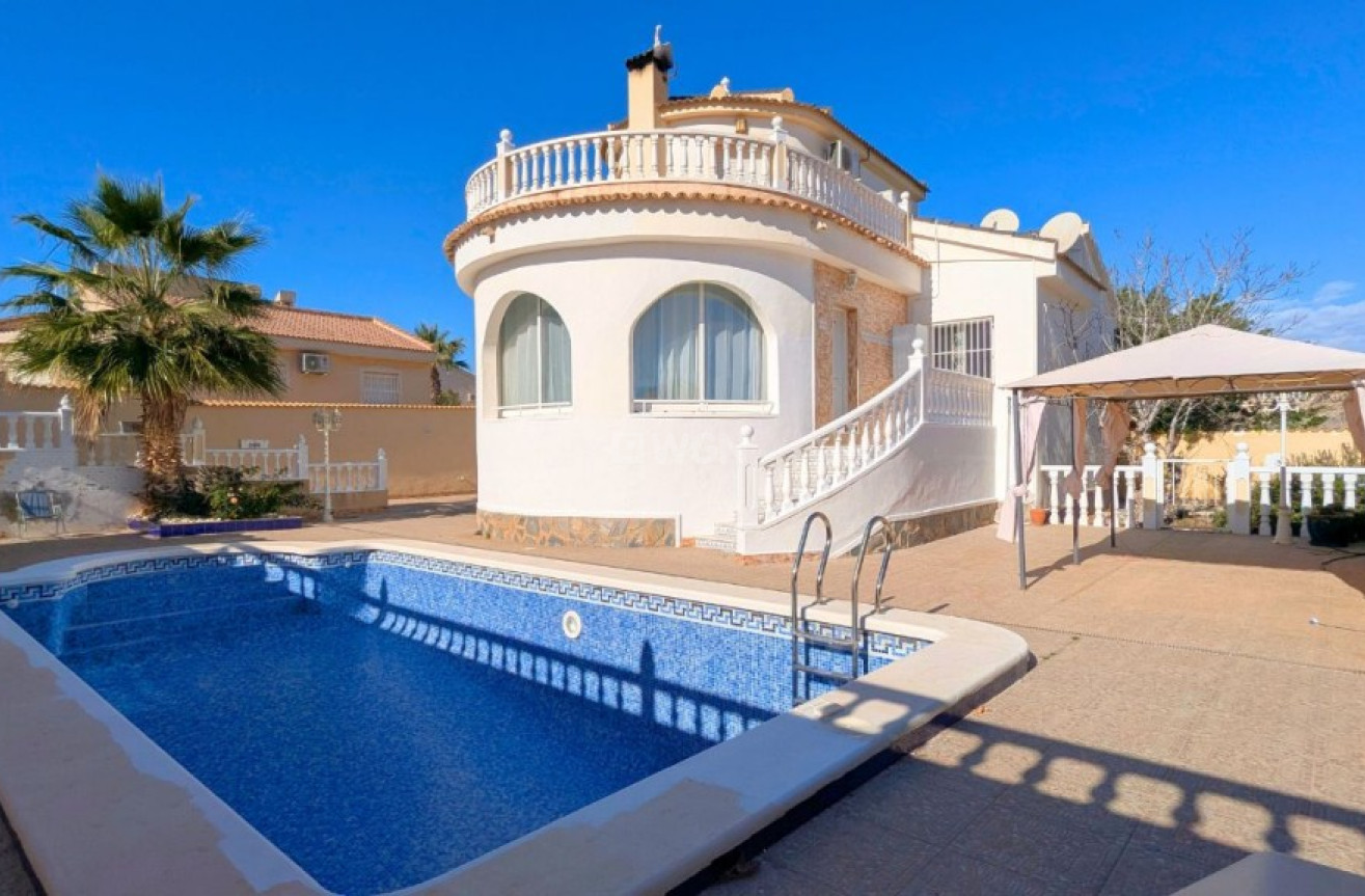 Odsprzedaż - Villa - Ciudad Quesada - Costa Blanca