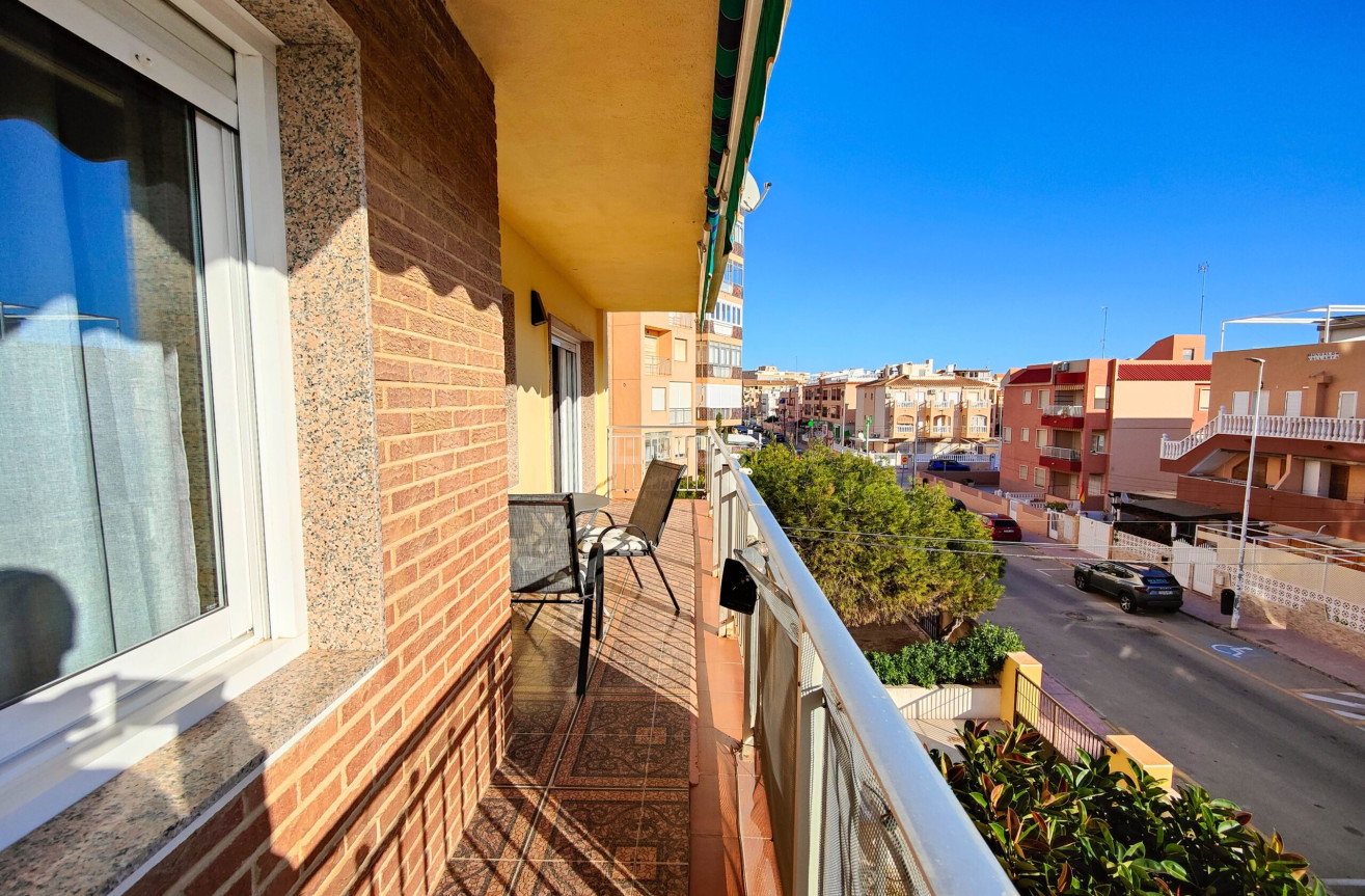 Reventa - Apartamento / piso - Torrevieja - Costa Blanca