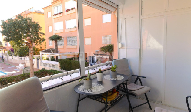 Reventa - Apartamento / piso - Torrevieja - La Mata