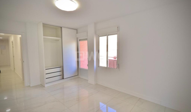 Reventa - Apartamento / piso - Torrevieja - Costa Blanca