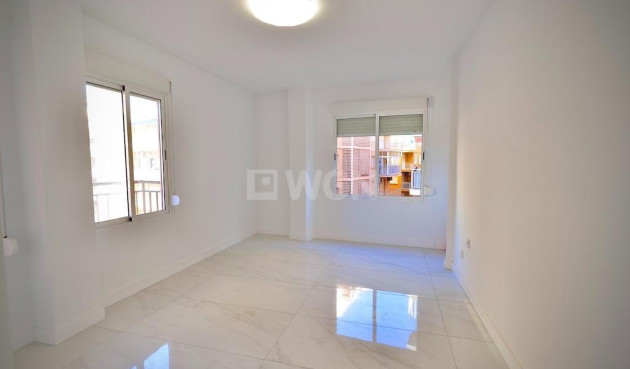 Reventa - Apartamento / piso - Torrevieja - Costa Blanca