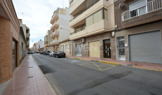 Resale - Apartment / flat - Guardamar del Segura - Costa Blanca