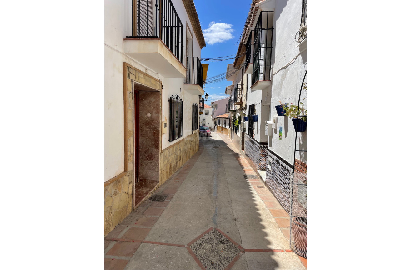 Resale - Townhouse - Vélez-Málaga - Costa del Sol