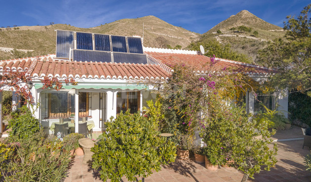 Resale - Villa - Competa - Inland