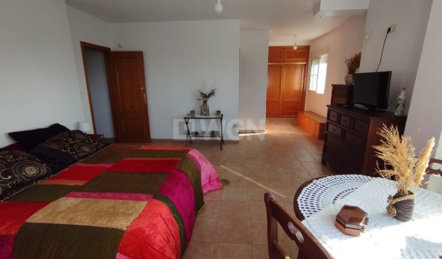 Resale - Villa - Torrevieja - Costa Blanca