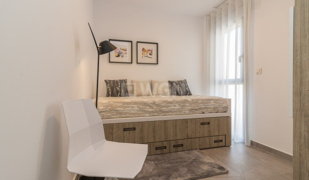 Nowy budynek - Bungalow - Torrevieja - Los Balcones