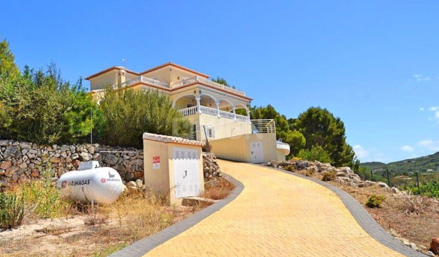 Resale - Villa - Jávea - Costa Blanca