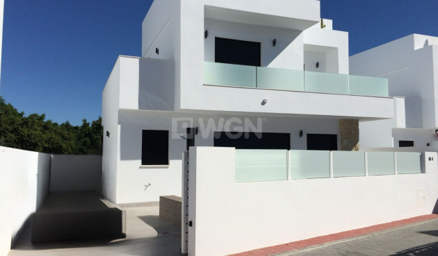 Odsprzedaż - Villa - Los Montesinos - Costa Blanca