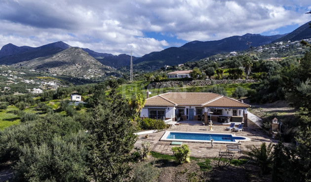 Wiederverkauf - Villa - Alcaucín - Inland